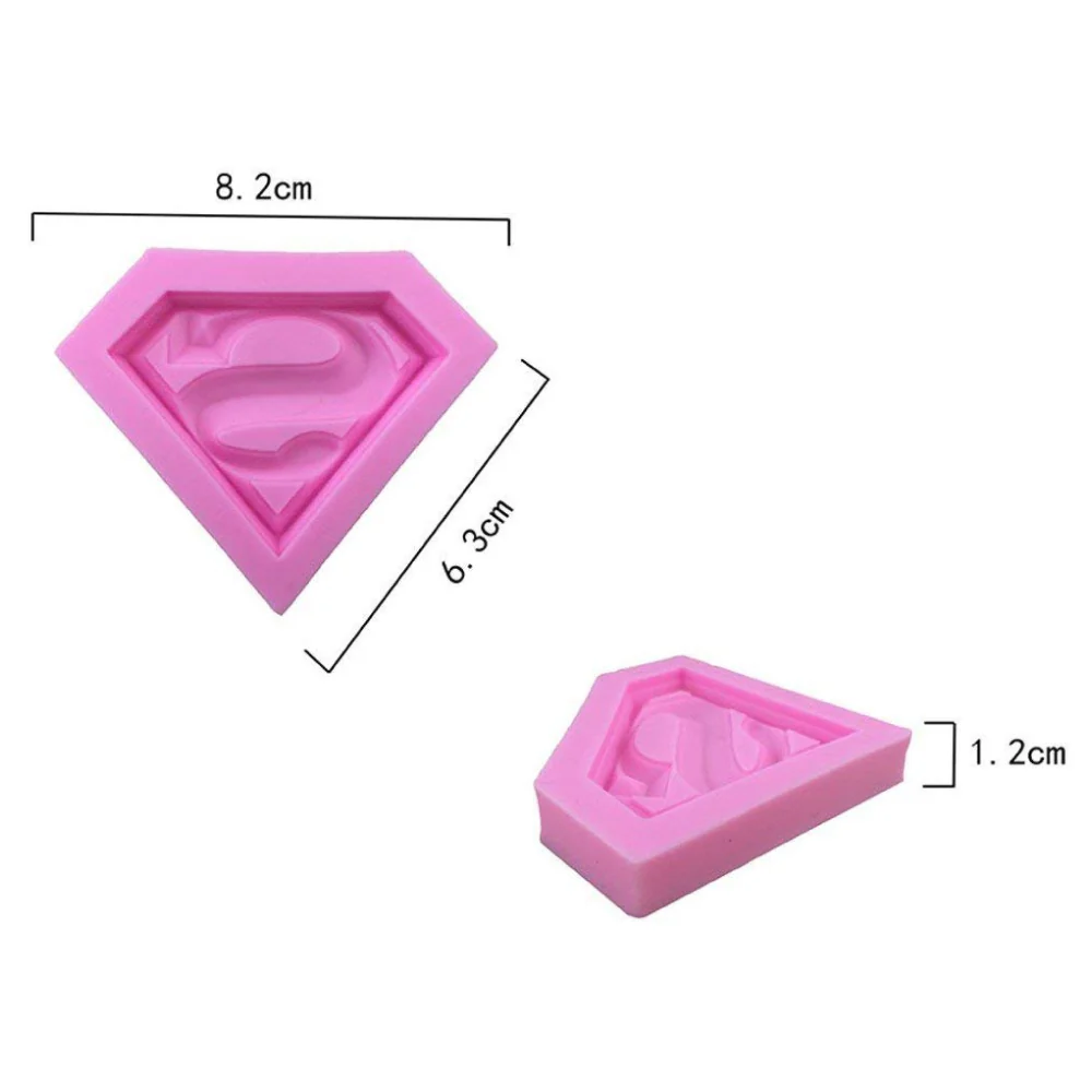 Molde de Silicona Escudo Superman Selva Negra - Image 2